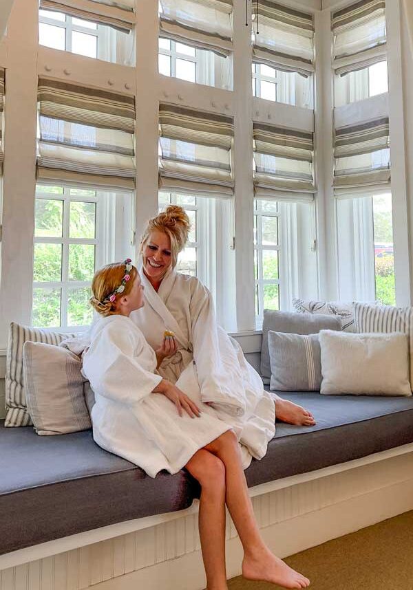 Mom-and-daughter-after-Royal-Treatment