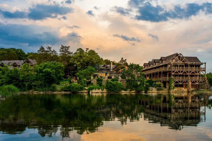 Lakefront view near Big Cedar Lodge