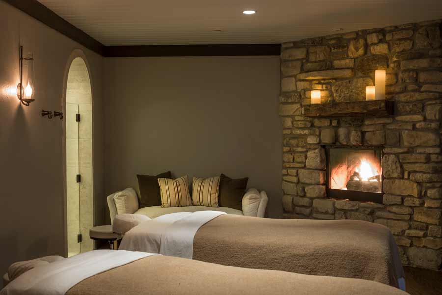 Double massage table room at Cedar Creek Spa at Big Cedar