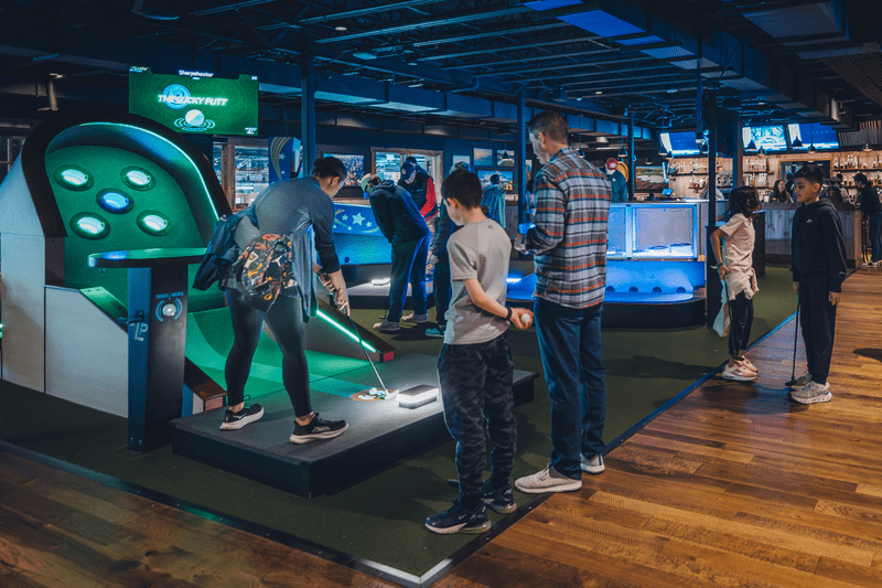 Lucky Putt extreme arcade style putting course