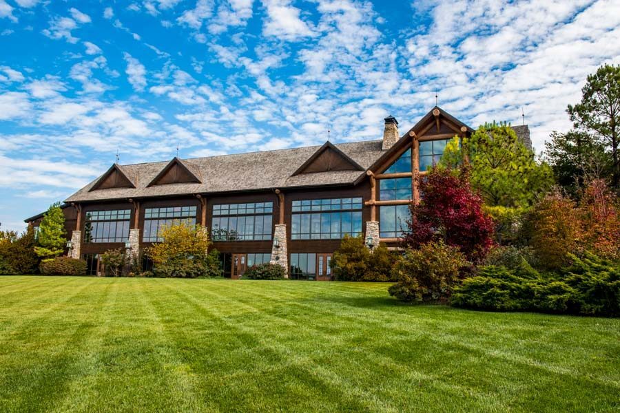 Grandview Conference Center exterior large outdoor lawn space at Big Cedar.