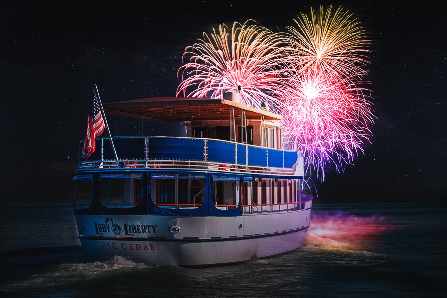 Lady Liberty Yacht_fireworks