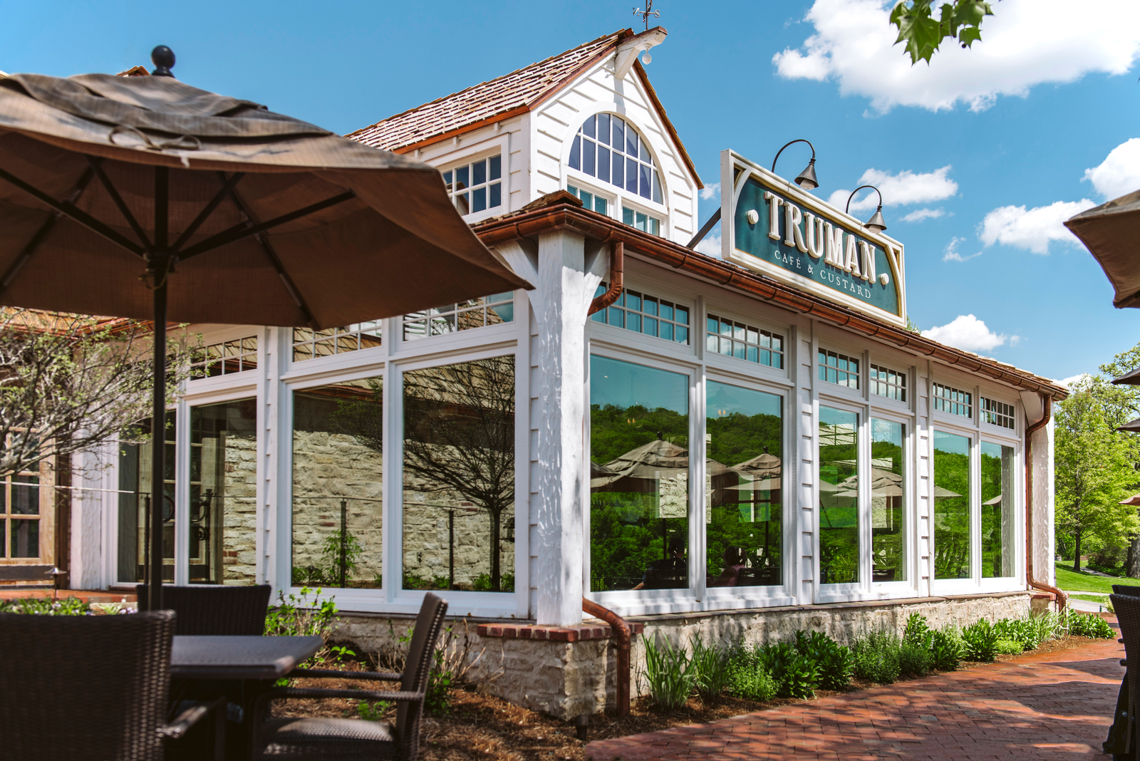 Truman Cafe & Custard at Big Cedar Lodge