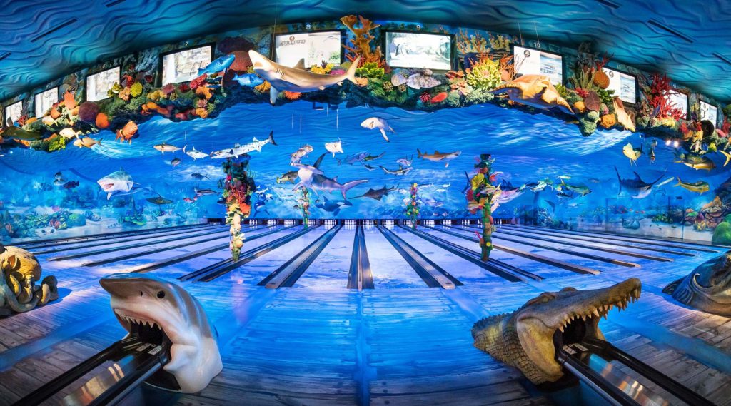 Fun Mountain underwater-themed bowling alley at Big Cedar