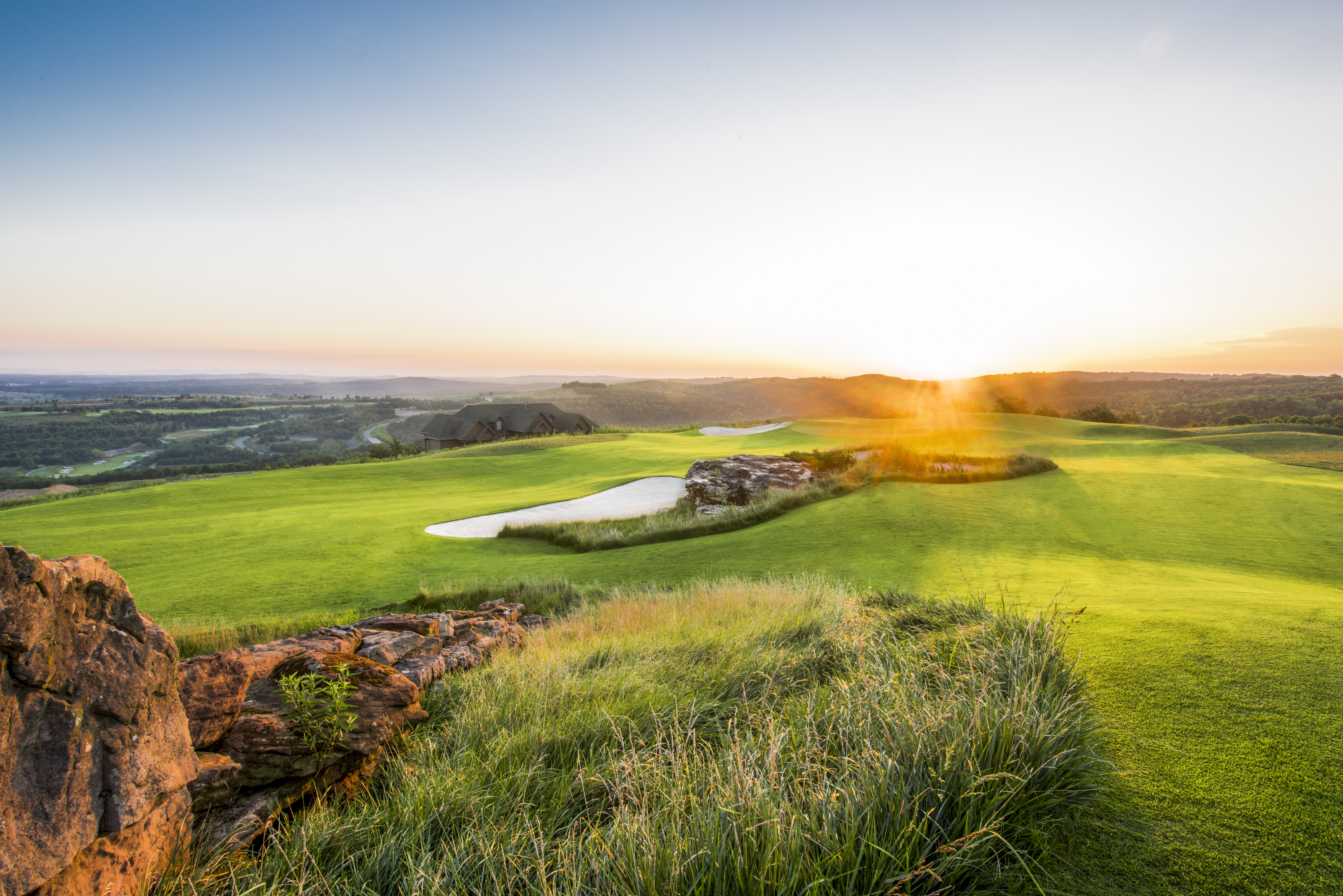 Mountain Top Golf Course - Hole 1 - Golf at Big Cedar Lodge