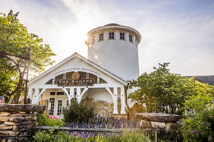 shoppe during memorial day at big cedar