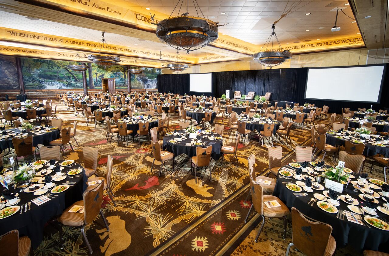 HD JPG-2024_BigCedarLodge_MeetingsGroups_ConferenceCenter_1