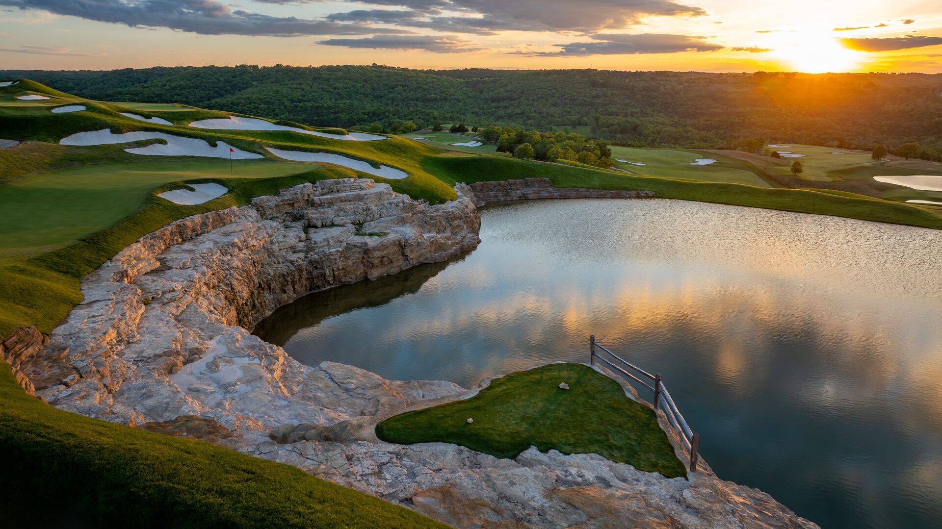 Cliffhangers Golf Course Big Cedar Lodge near Branson Mo
