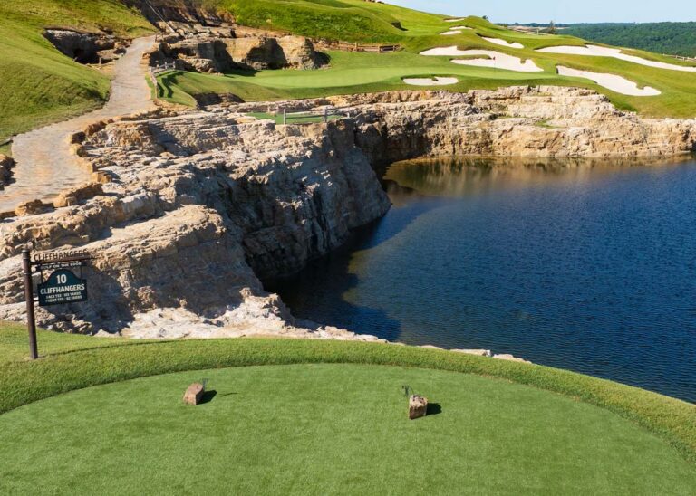 Cliffhangers Golf Course Big Cedar Lodge near Branson Mo