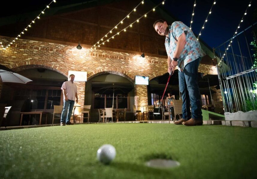 AnglersLodge_TallTales_Patio-2