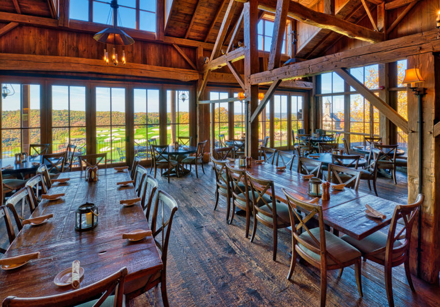 HiRes JPG-2018_TopOfTheRock_Dining_ArniesBarn_4