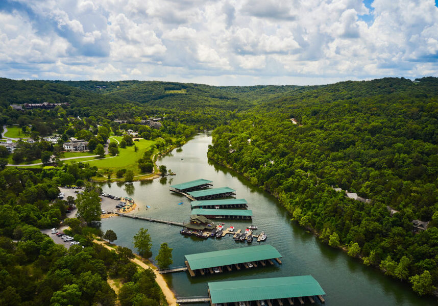Bent Hook Marina at Big Cedar Lodge