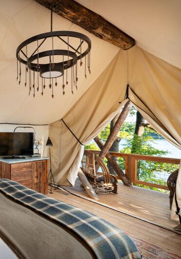 Web JPG-2018_CLC_Accommodations_GlampingTents_0004