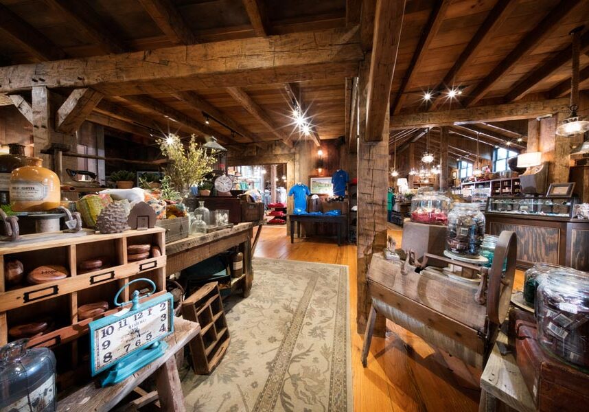 Arnie's General Store at Top of the Rock at Big Cedar