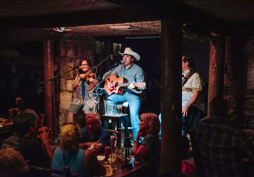 Buzzard Bar evening entertainment at Big Cedar Buzzard Bar evening entertainment with vocalist and guitar player Clay at Big Cedar